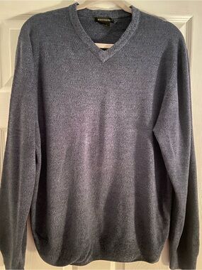 Weatherproof Men's V-Neck Sweater in Heather Blue